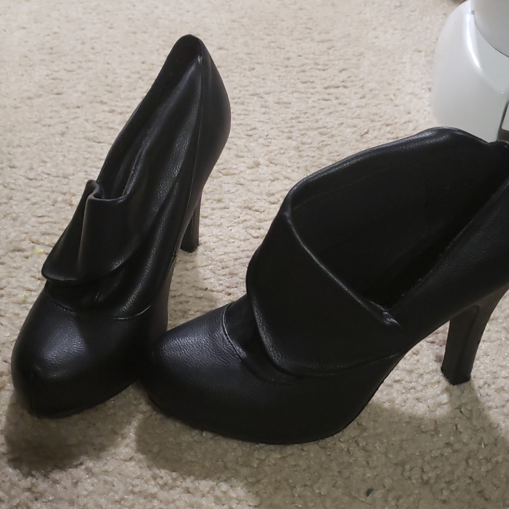 Madden girl black